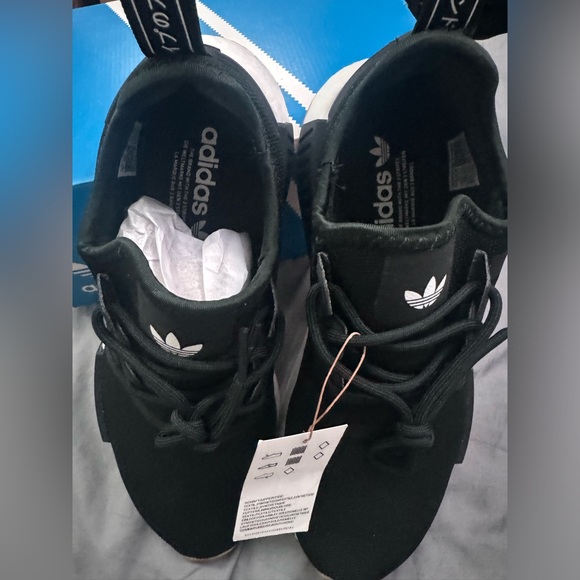 Adidas NMD-R1 NWT! NIB.   SIZE 7 men - Picture 6 of 12